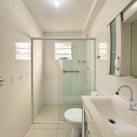 Casa para alugar com 167m², 4 quartos e 6 vagasBanheiro 3