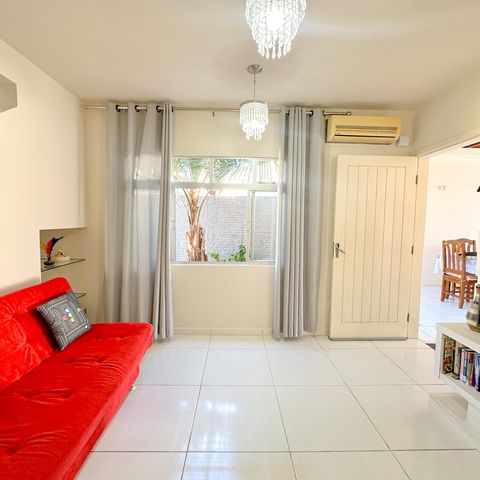Casa para alugar com 167m², 4 quartos e 6 vagasSala