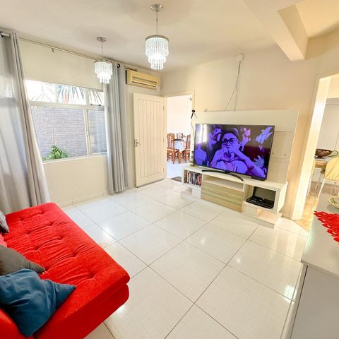 Casa para alugar com 167m², 4 quartos e 6 vagasSala