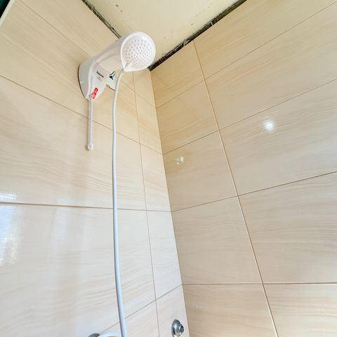Casa para alugar com 167m², 4 quartos e 6 vagasBanheiro 1