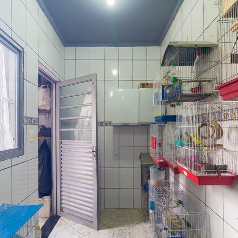 Casa à venda com 80m², 2 quartos e 2 vagas Casa à venda com 80m², 2 quartos e 2 vagasÁrea de Serviço