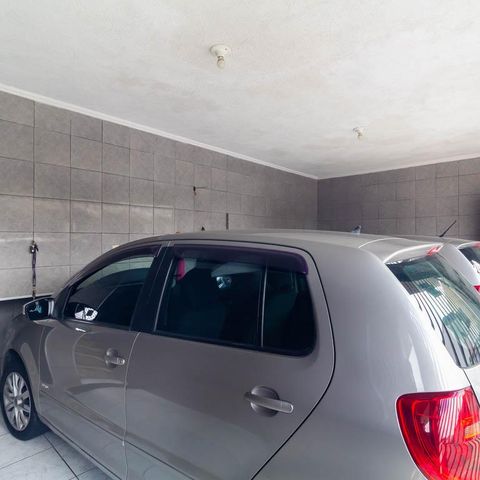 Casa à venda com 80m², 2 quartos e 2 vagas Casa à venda com 80m², 2 quartos e 2 vagasGaragem