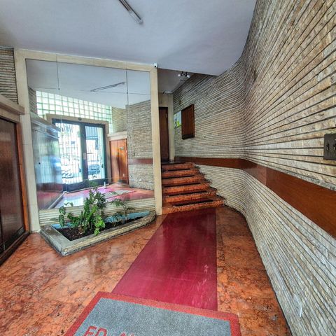 Apartamento à venda com 70m², 1 quarto e sem vaga Apartamento à venda com 70m², 1 quarto e sem vagaHall de Entrada