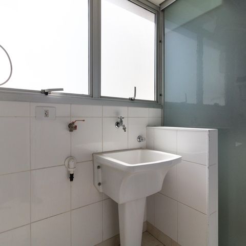 Apartamento à venda com 69m², 2 quartos e 2 vagasLavanderia 