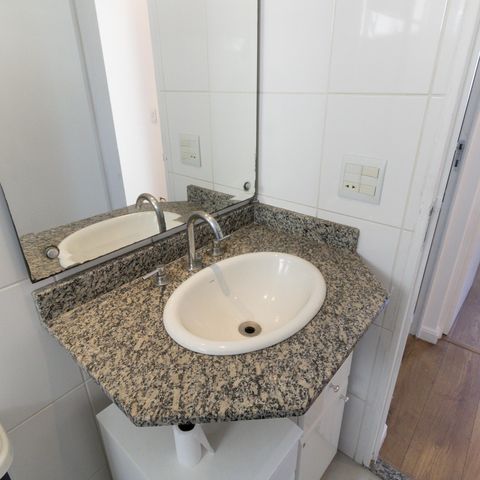 Apartamento à venda com 69m², 2 quartos e 2 vagasBanheiro Social 