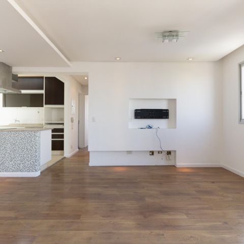 Apartamento à venda com 69m², 2 quartos e 2 vagasSala