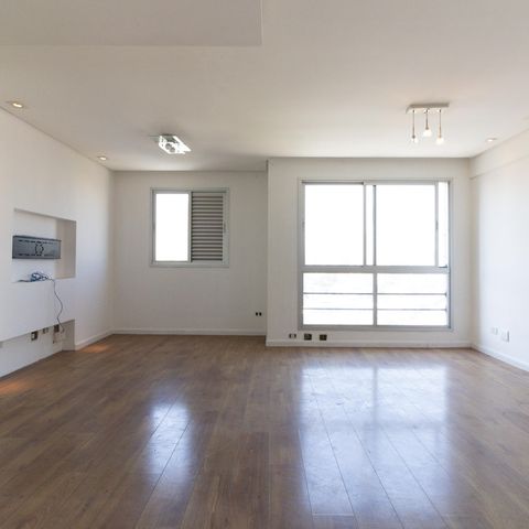 Apartamento à venda com 69m², 2 quartos e 2 vagasSala