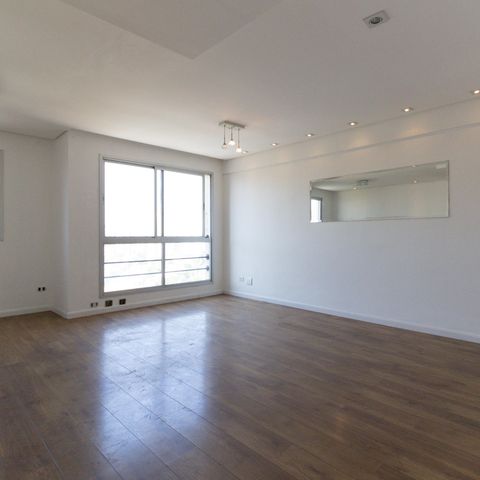 Apartamento à venda com 69m², 2 quartos e 2 vagasSala