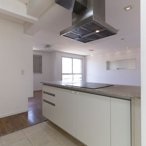 Apartamento à venda com 69m², 2 quartos e 2 vagasCozinha 