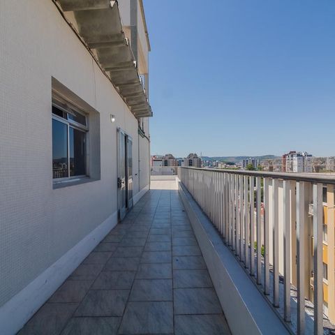 Studio à venda com 43m², 1 quarto e sem vaga
