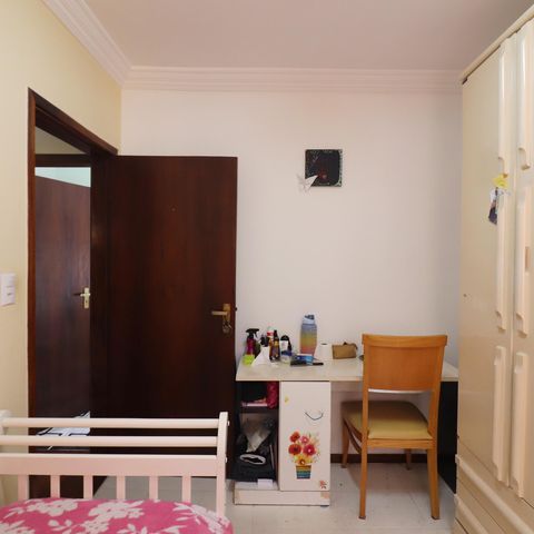 Casa à venda com 160m², 3 quartos e 2 vagasQuarto 2