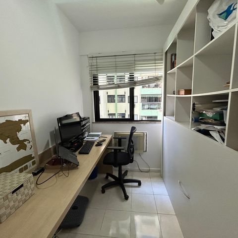 Apartamento à venda com 98m², 4 quartos e 2 vagasEscritório