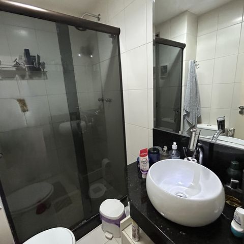 Apartamento à venda com 98m², 4 quartos e 2 vagasBanheiro 1