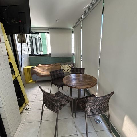 Apartamento à venda com 98m², 4 quartos e 2 vagasVaranda da Sala
