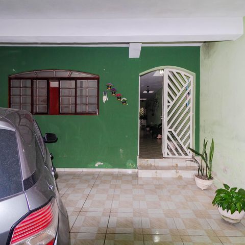 Casa para alugar com 180m², 4 quartos e 2 vagasGaragem