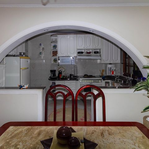 Casa para alugar com 180m², 4 quartos e 2 vagasCozinha