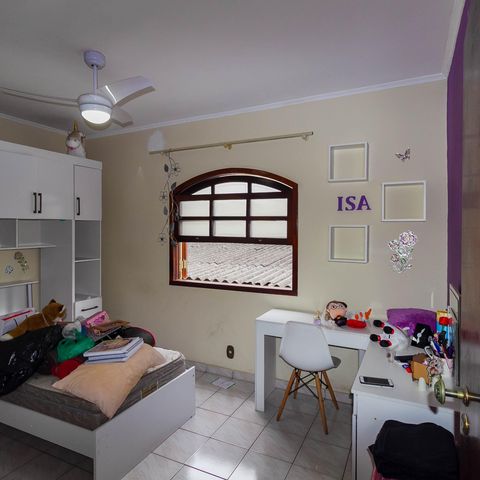 Casa para alugar com 180m², 4 quartos e 2 vagasQuarto 2