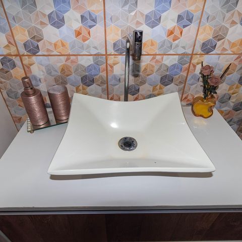 Casa para alugar com 180m², 4 quartos e 2 vagasBanheiro 1