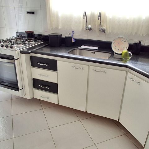 Apartamento para alugar com 11m², 2 quartos e 1 vaga Apartamento para alugar com 11m², 2 quartos e 1 vagaCozinha