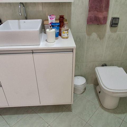 Apartamento para alugar com 11m², 2 quartos e 1 vaga Apartamento para alugar com 11m², 2 quartos e 1 vagaBanheiro Social