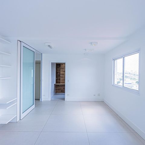 Apartamento à venda com 131m², 2 quartos e 4 vagasSala