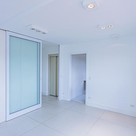 Apartamento à venda com 131m², 2 quartos e 4 vagasSala