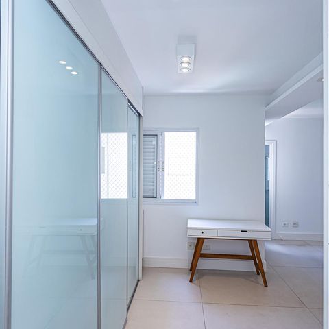 Apartamento à venda com 131m², 2 quartos e 4 vagasSuite 1