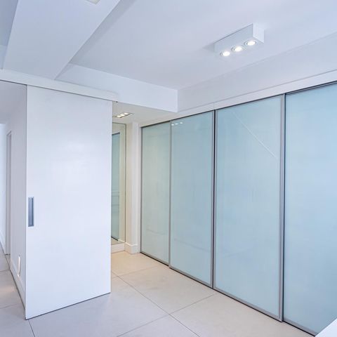 Apartamento à venda com 131m², 2 quartos e 4 vagasSuite 1