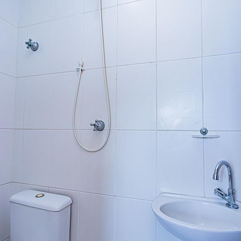 Apartamento à venda com 131m², 2 quartos e 4 vagasBanheiro de serviço