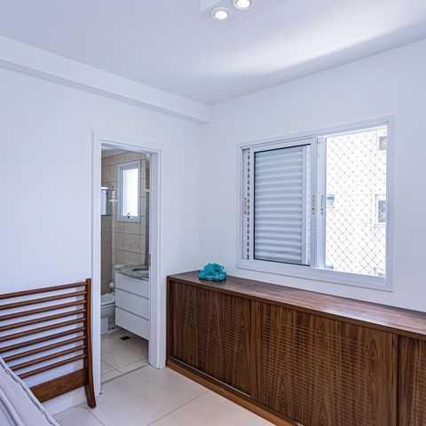 Apartamento à venda com 131m², 2 quartos e 4 vagasSuite 2