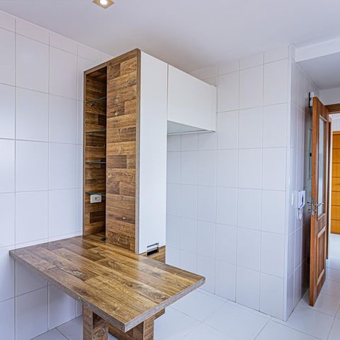 Apartamento à venda com 131m², 2 quartos e 4 vagasCozinha