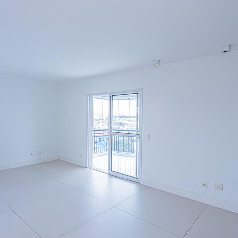 Apartamento à venda com 131m², 2 quartos e 4 vagasSala