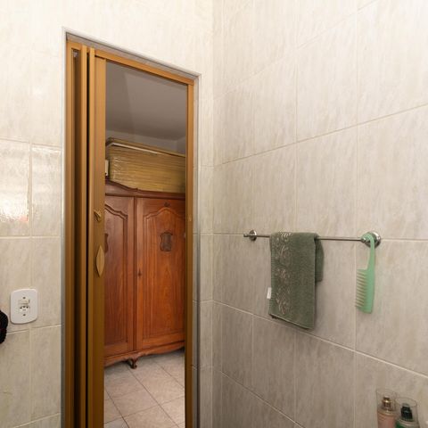 Casa para alugar com 160m², 3 quartos e 2 vagasBanheiro da Suíte
