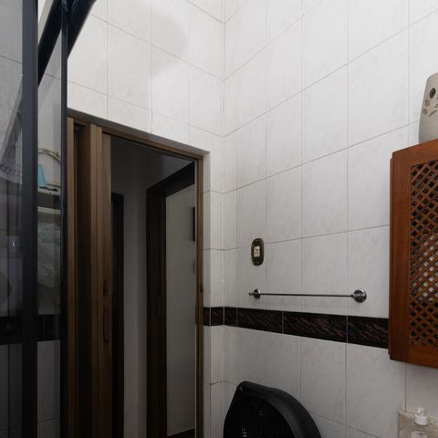 Casa para alugar com 160m², 3 quartos e 2 vagasBanheiro Social