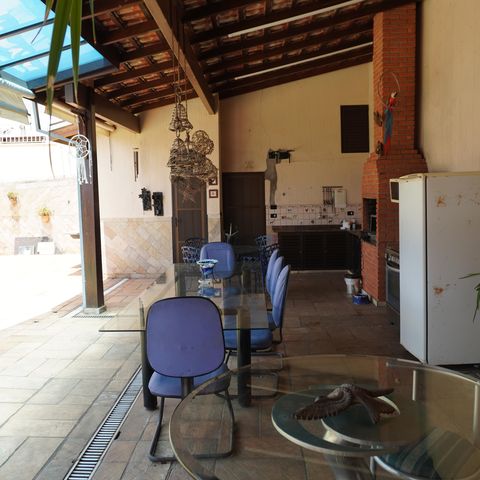 Casa para alugar com 1000m², 4 quartos e 3 vagasÁrea comum