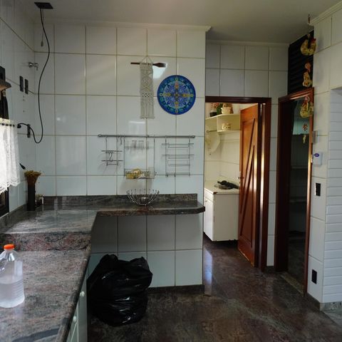 Casa para alugar com 1000m², 4 quartos e 3 vagasCozinha