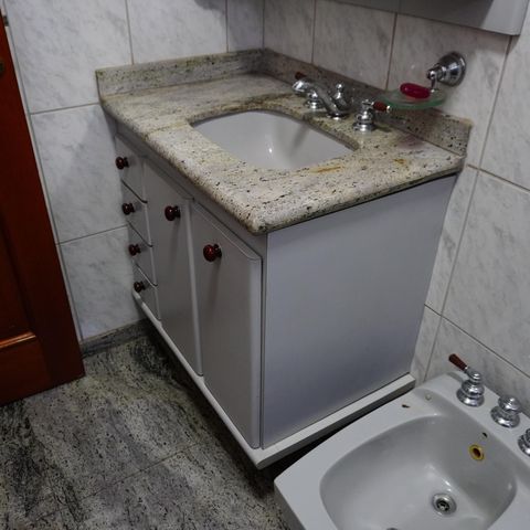 Casa para alugar com 1000m², 4 quartos e 3 vagasBanheiro da Suíte 1