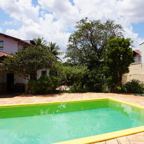 Casa para alugar com 1000m², 4 quartos e 3 vagasÁrea comum