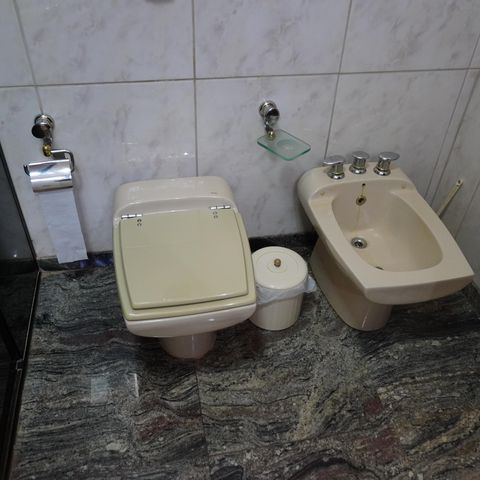 Casa para alugar com 1000m², 4 quartos e 3 vagasBanheiro da Suíte 3