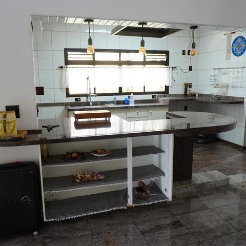 Casa para alugar com 1000m², 4 quartos e 3 vagasCozinha