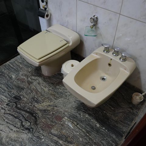 Casa para alugar com 1000m², 4 quartos e 3 vagasBanheiro da Suíte 3