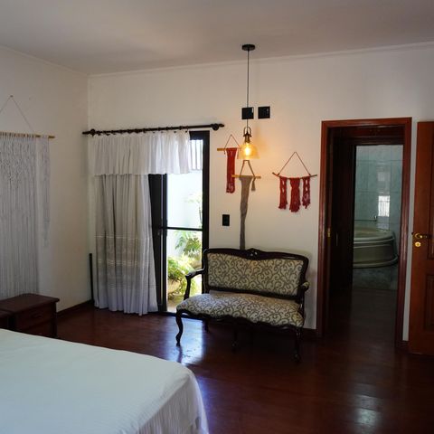 Casa para alugar com 1000m², 4 quartos e 3 vagasSuíte 3