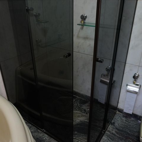 Casa para alugar com 1000m², 4 quartos e 3 vagasBanheiro da Suíte 3