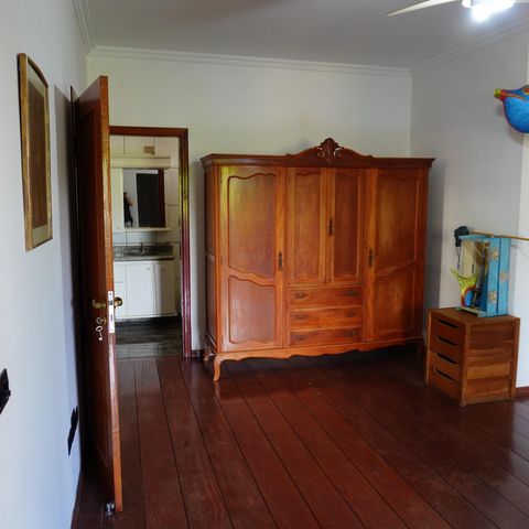 Casa para alugar com 1000m², 4 quartos e 3 vagasSuíte 4