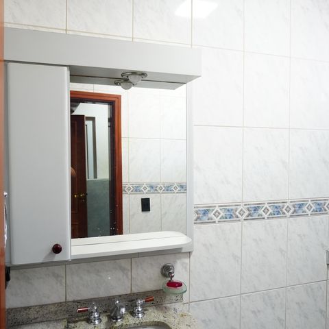 Casa para alugar com 1000m², 4 quartos e 3 vagasBanheiro da Suíte 1