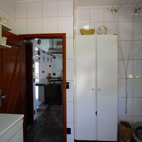 Casa para alugar com 1000m², 4 quartos e 3 vagasÁrea de Serviço