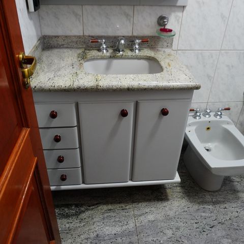 Casa para alugar com 1000m², 4 quartos e 3 vagasBanheiro da Suíte 1