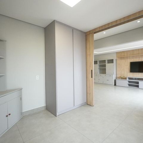 Apartamento para alugar com 89m², 2 quartos e 1 vagaQuarto