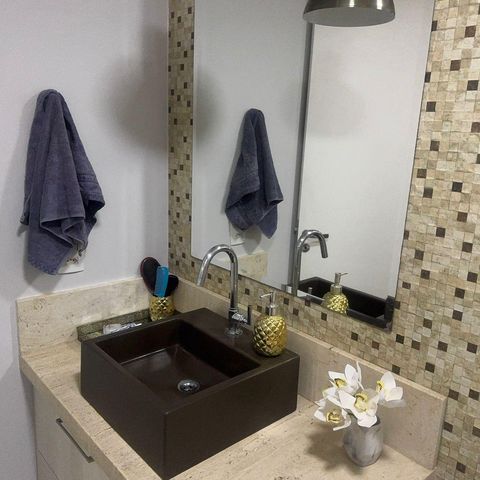 Apartamento à venda com 79m², 2 quartos e 1 vagaBanheiro