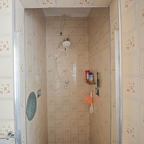 Casa à venda com 260m², 3 quartos e 2 vagas Casa à venda com 260m², 3 quartos e 2 vagasBanheiro